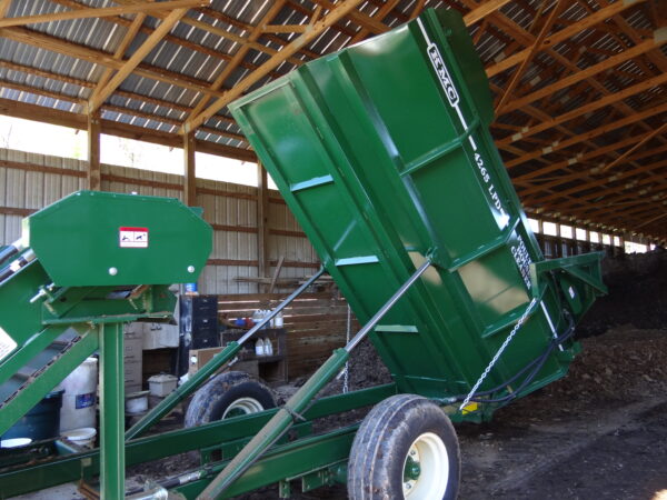 Poultry House Cleanout Machines - Image 18