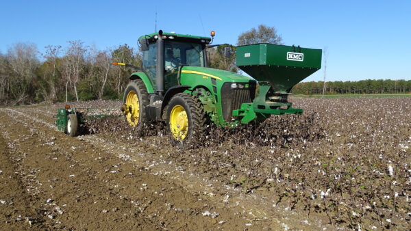 7500 Seed Spreader