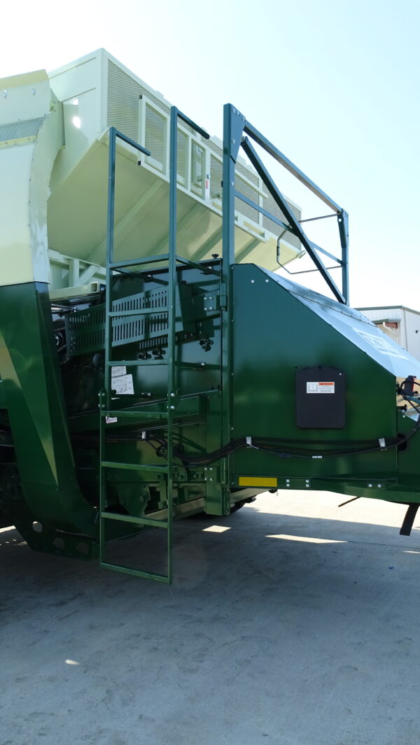 Unload-On-The-Go Peanut Combine - Image 9
