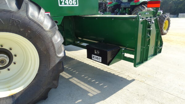 Unload-On-The-Go Peanut Combine - Image 18