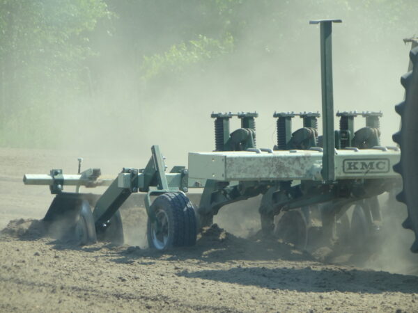 6800 Series Ripper Bedder - Image 32