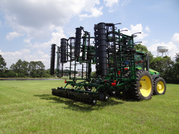 2100 Series Field Cultivator - Image 7