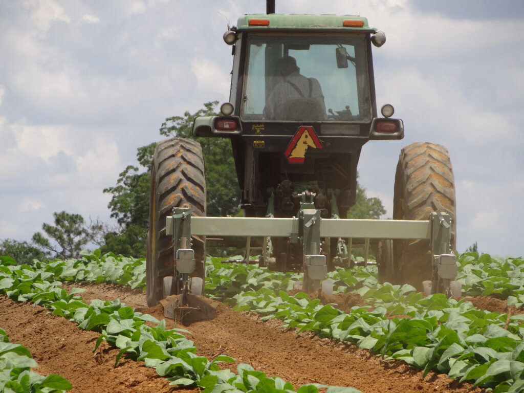 Wide Sweep Cultivator Kelley Manufacturing